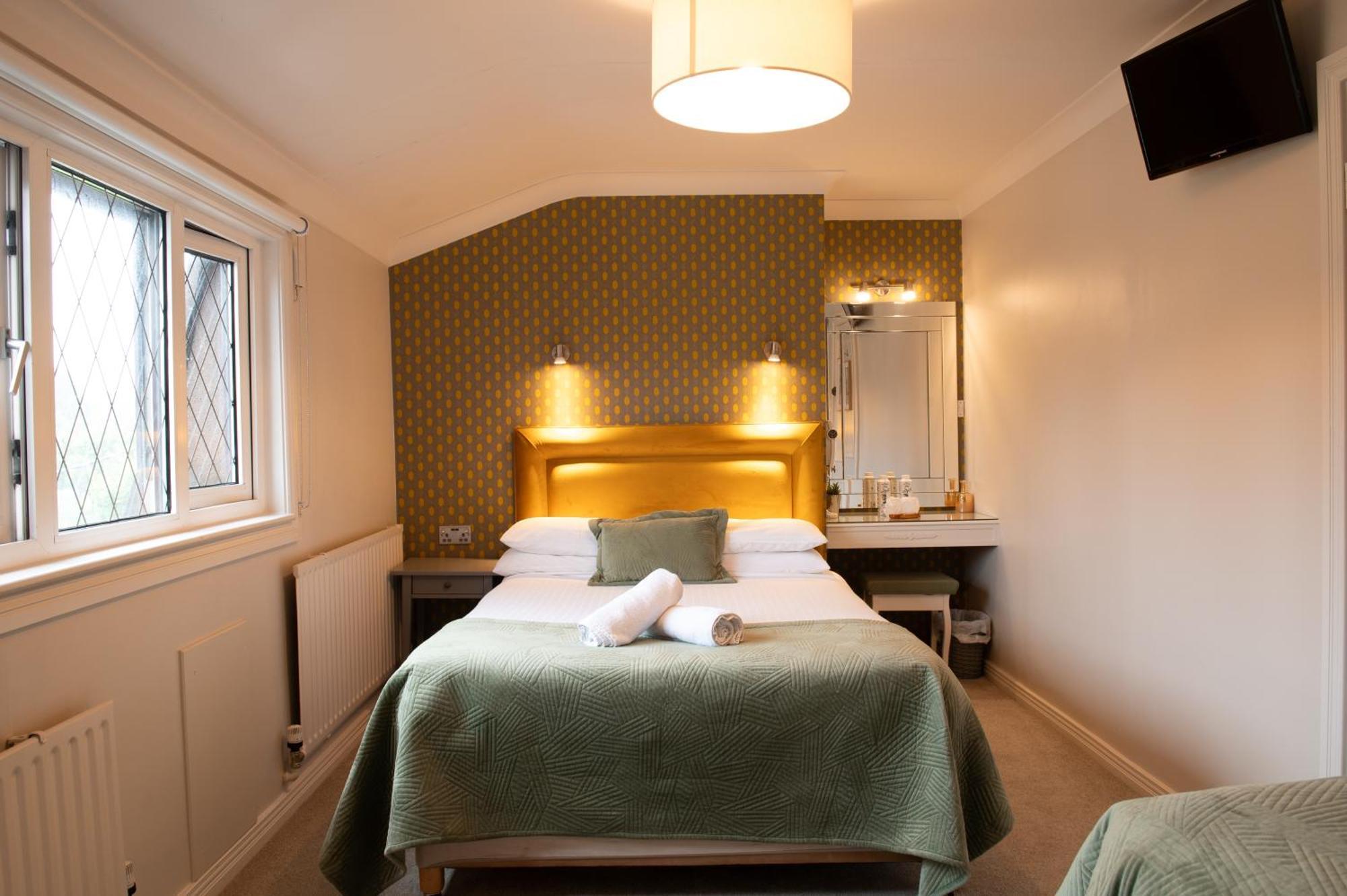 Adare Guesthouse Голуей Екстериор снимка